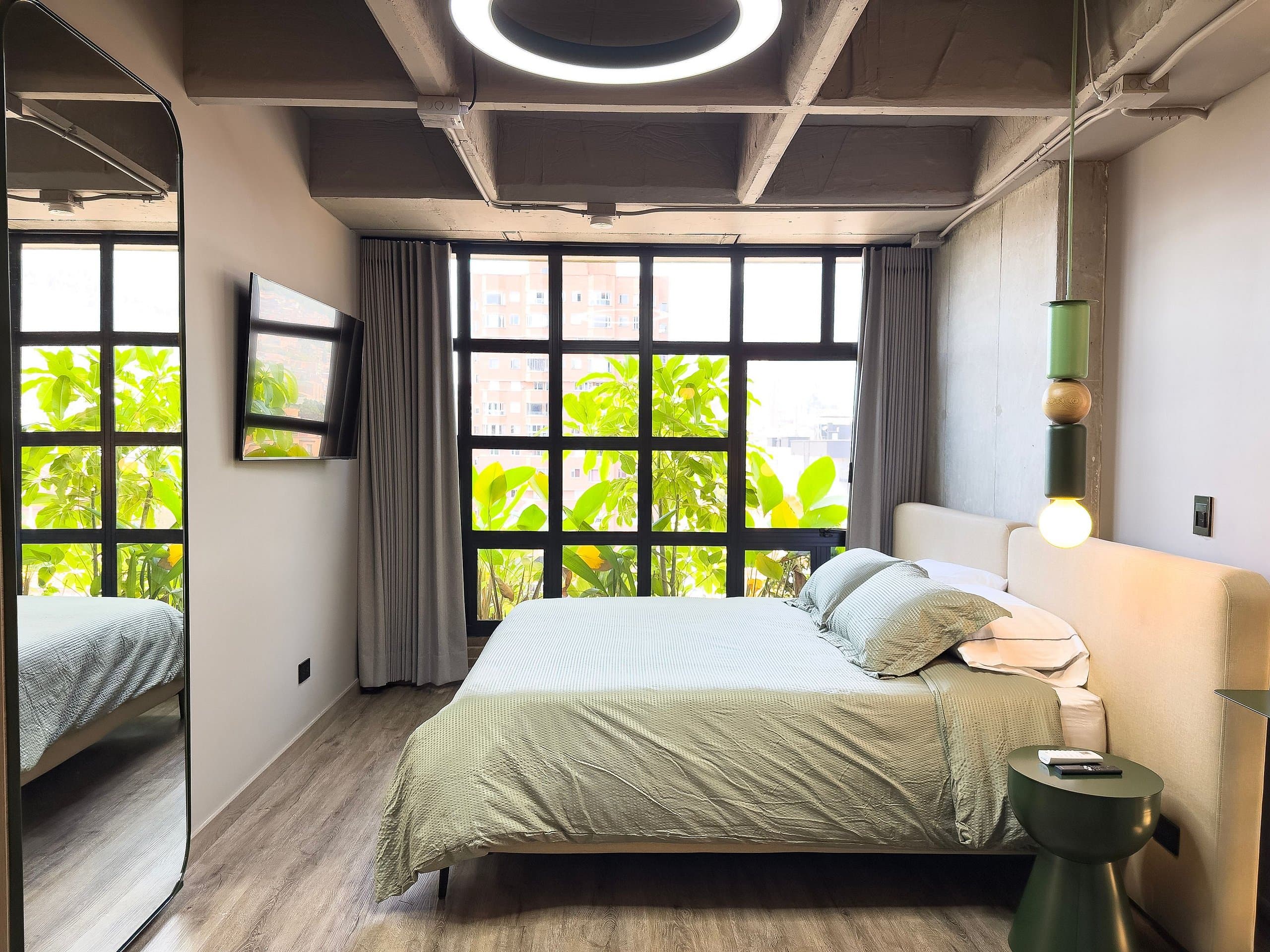 Suite 8D en Housinn Ayacucho tipo Estudio — Ayacucho, Medellín