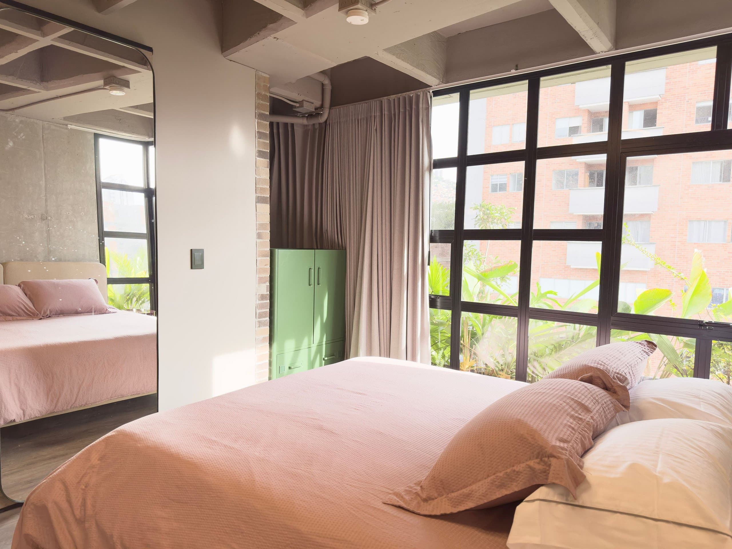 Cama