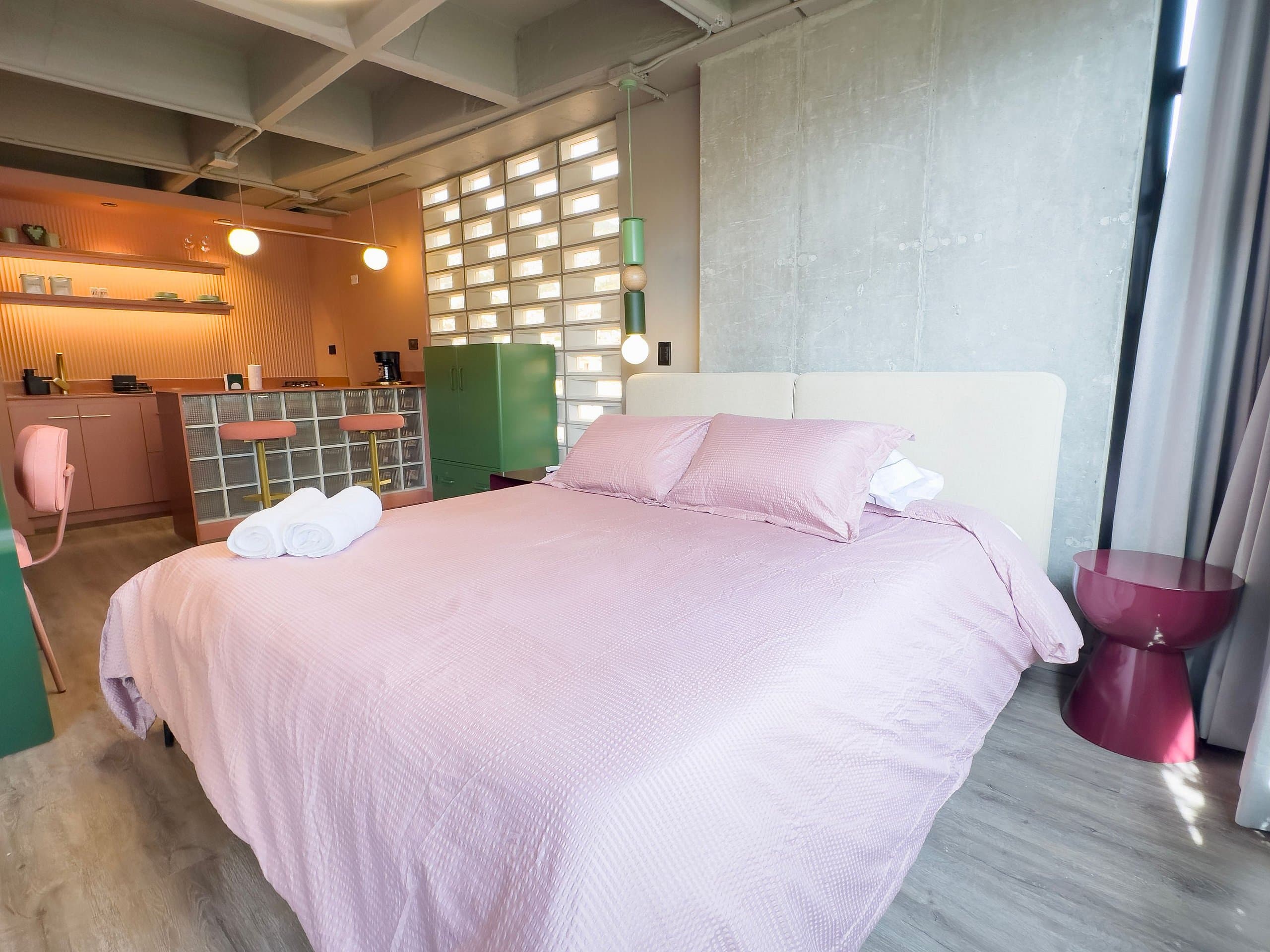 Cama